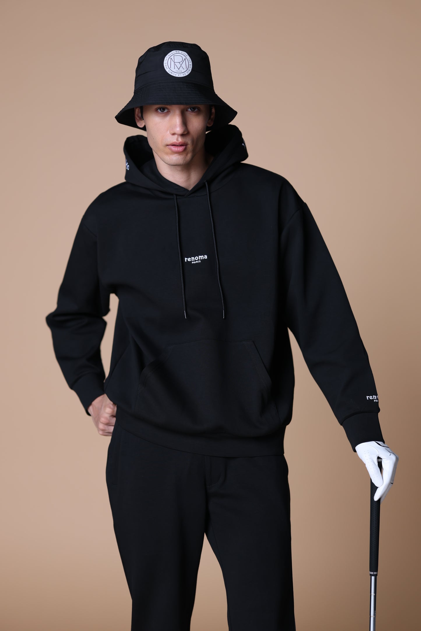 BASIC HOODIE SWEATSHIRT