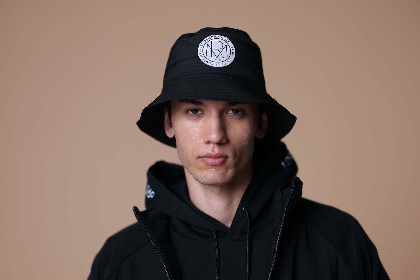 POLYESTER ROUND LOGO HAT