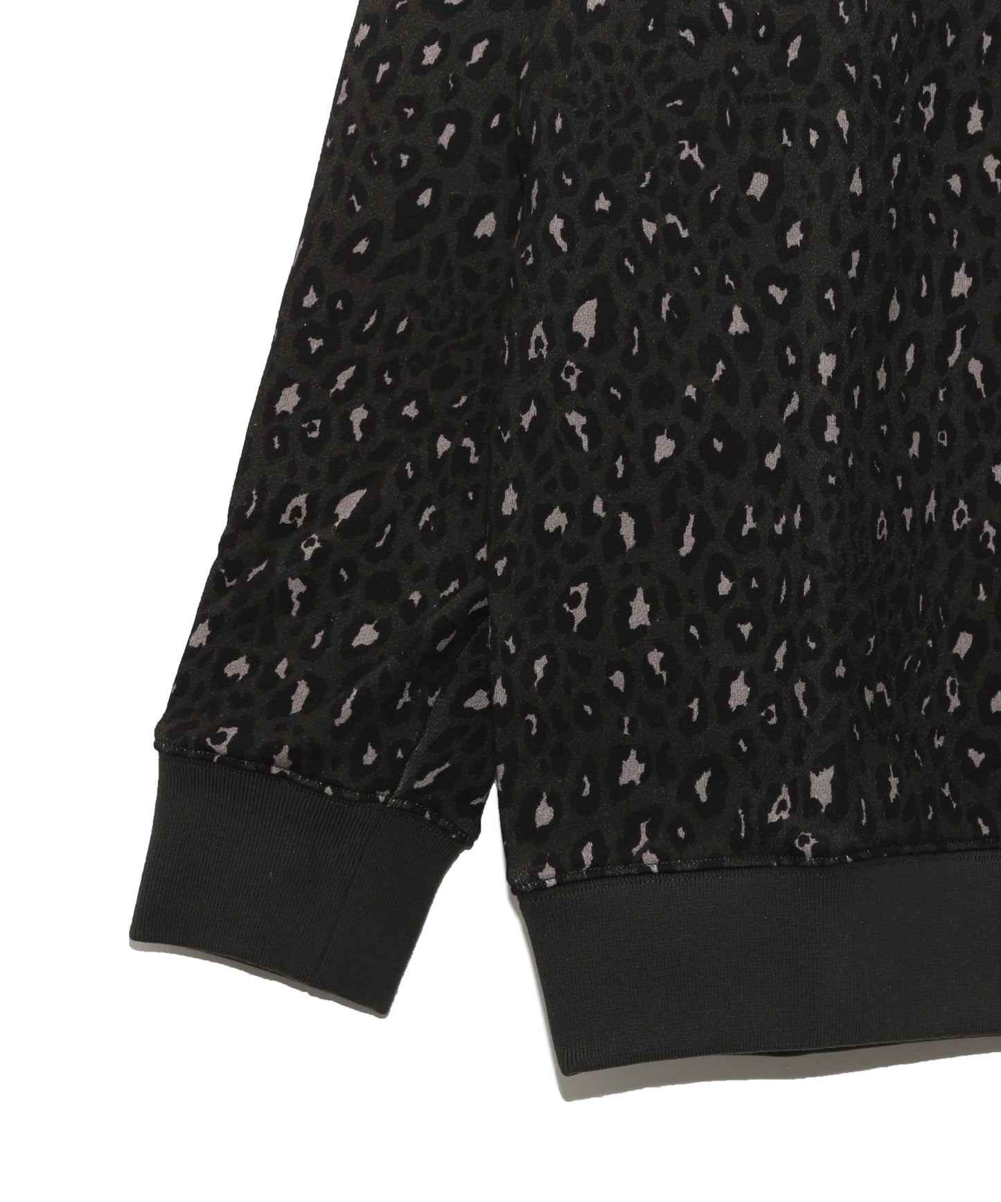 ANIMAL PRINT CREW SWEAT