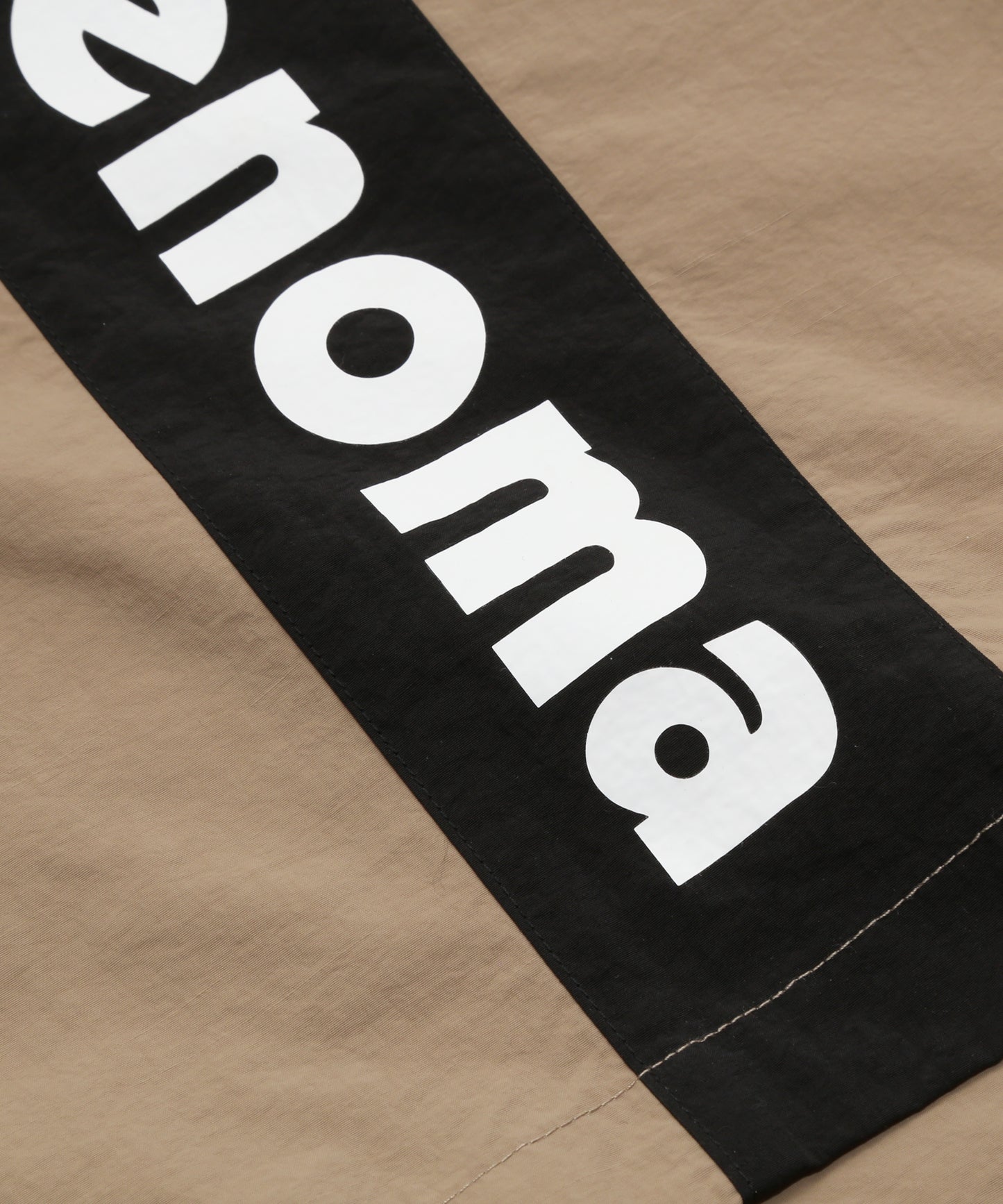 BACK SWITCHING NYLON ZIP JK