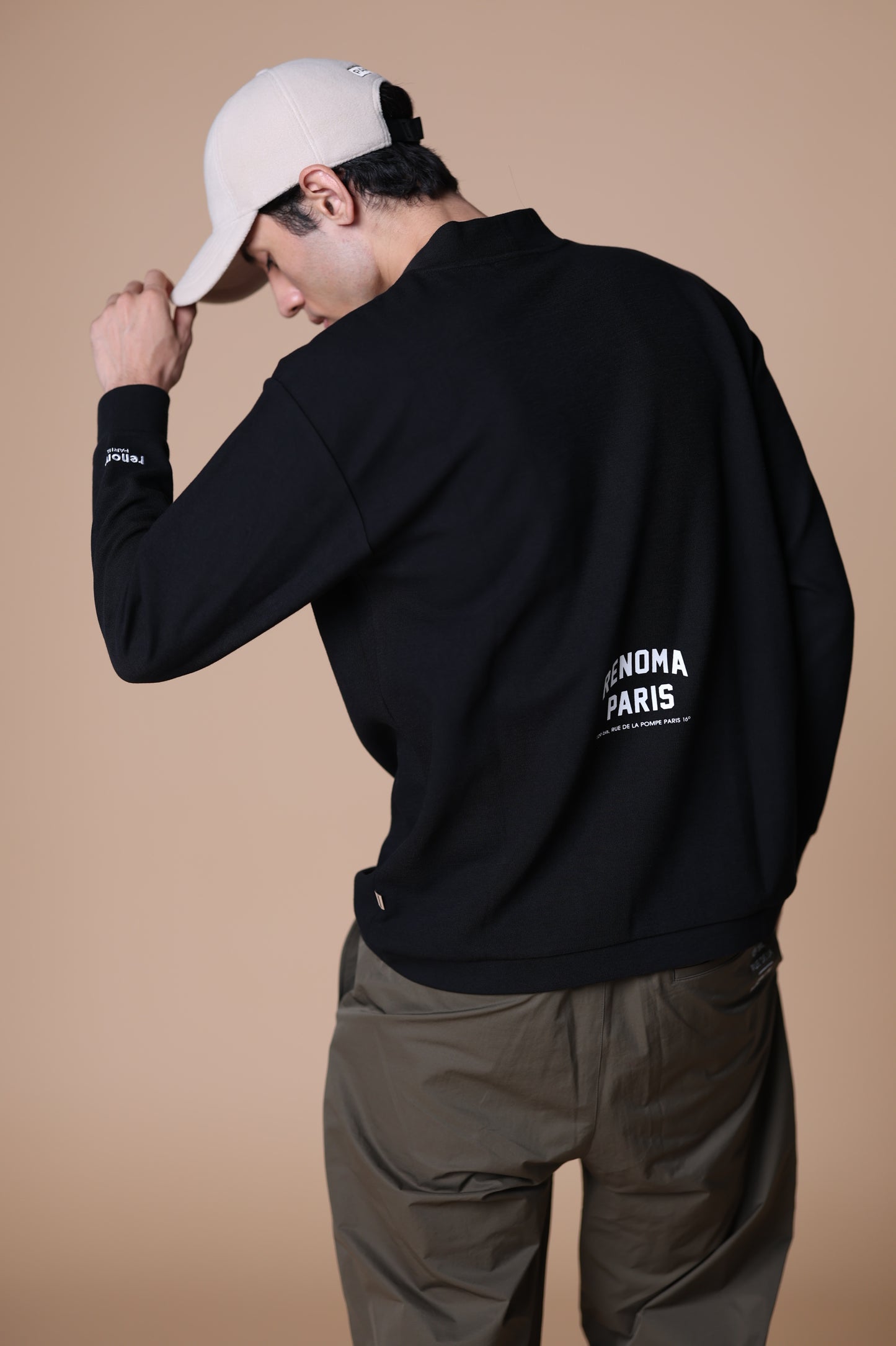 BASIC COLLEGE LOGO MOCK NECK T LS
