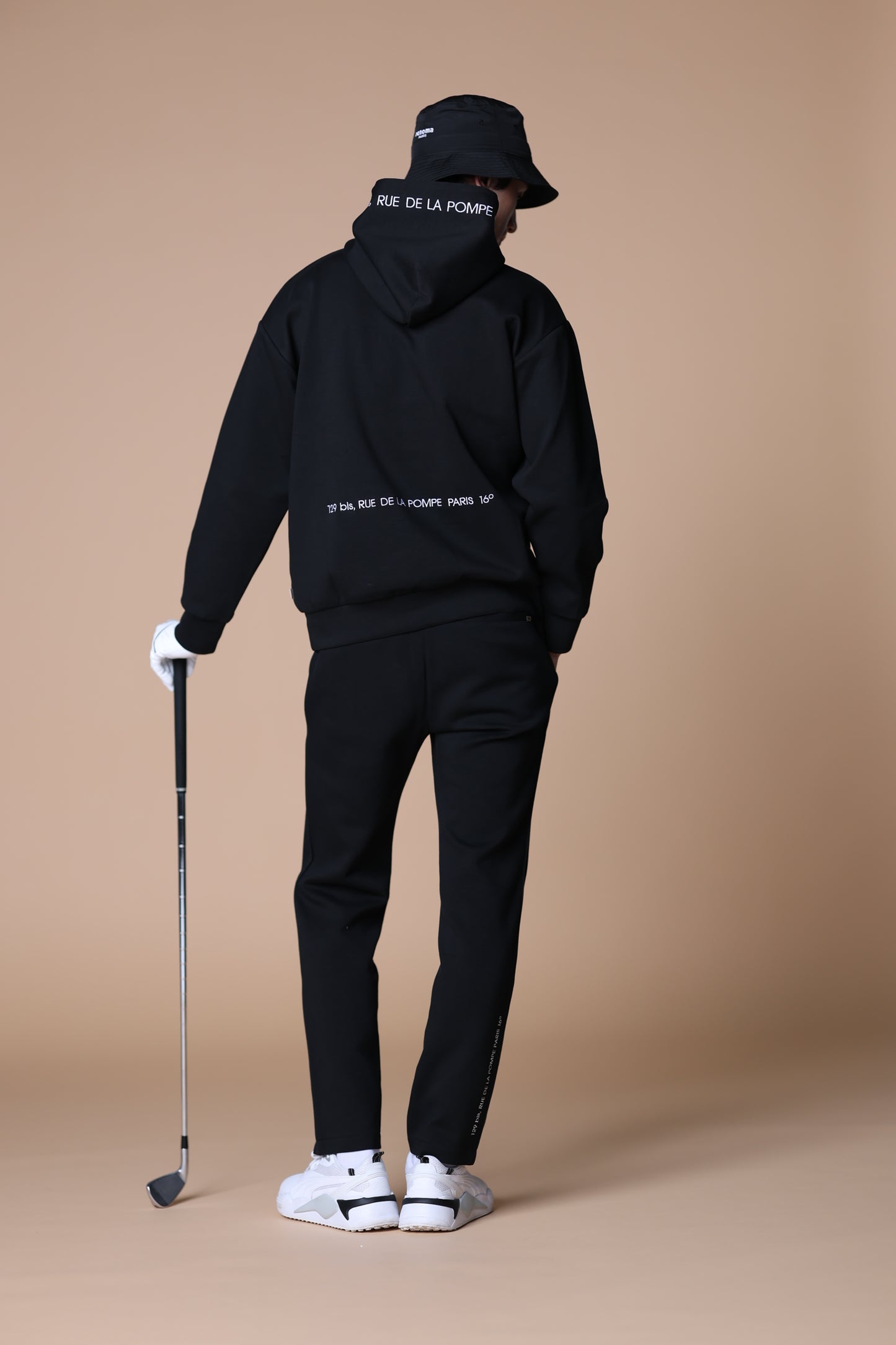 BASIC HOODIE SWEATSHIRT