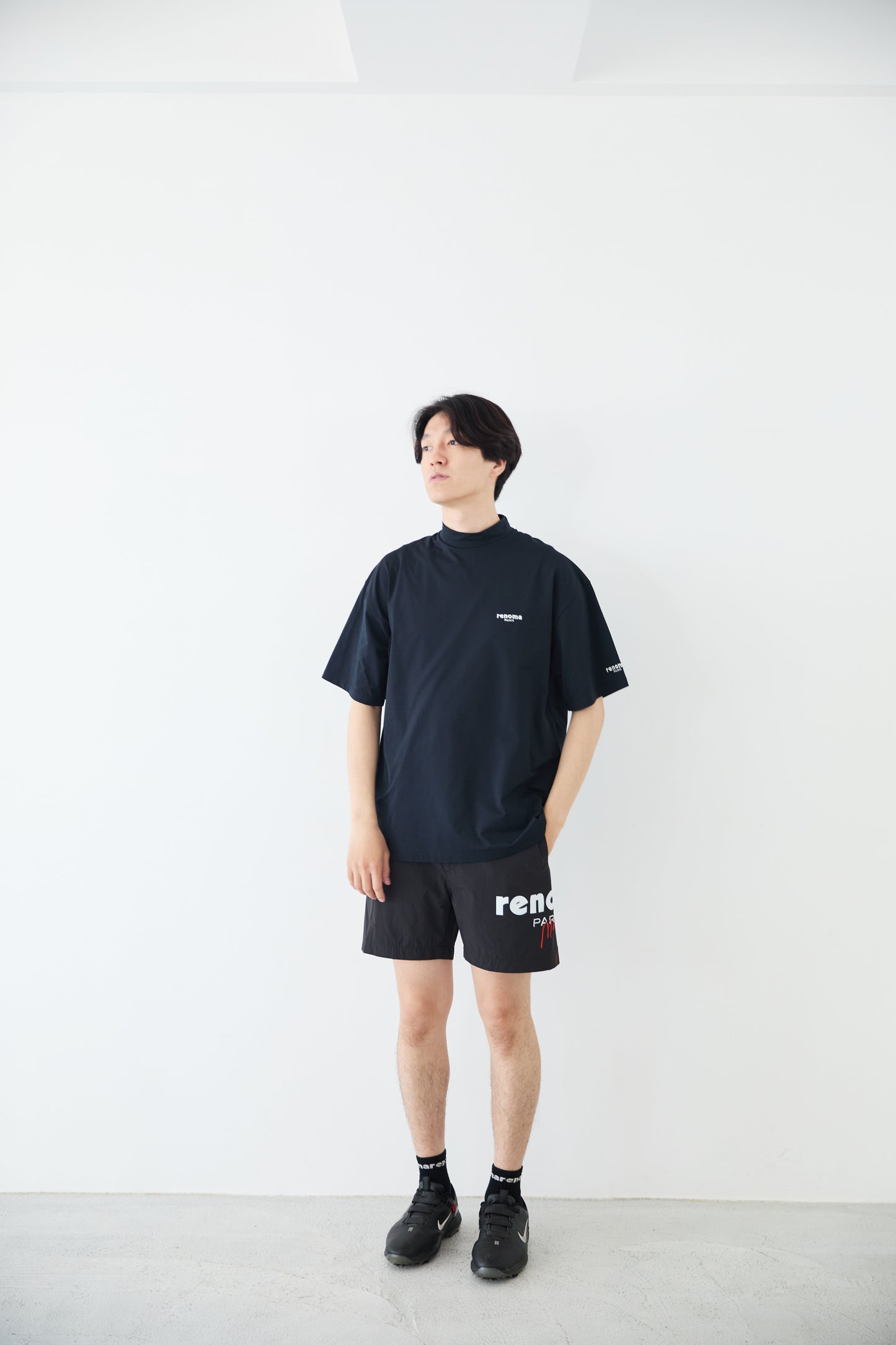 SIGN EMBROIDERY SHORTS