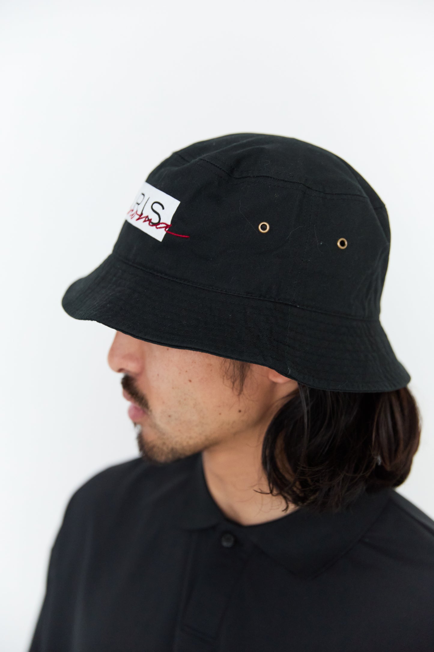 RED EMBROIDERY HAT