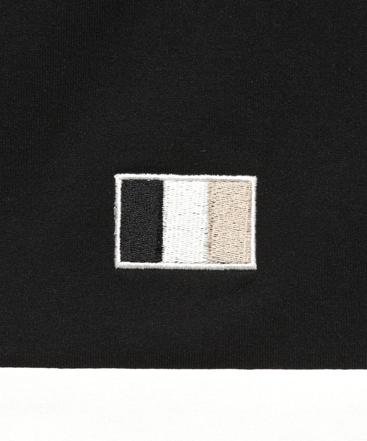 BASIC SHORT MOCKNECK T LS