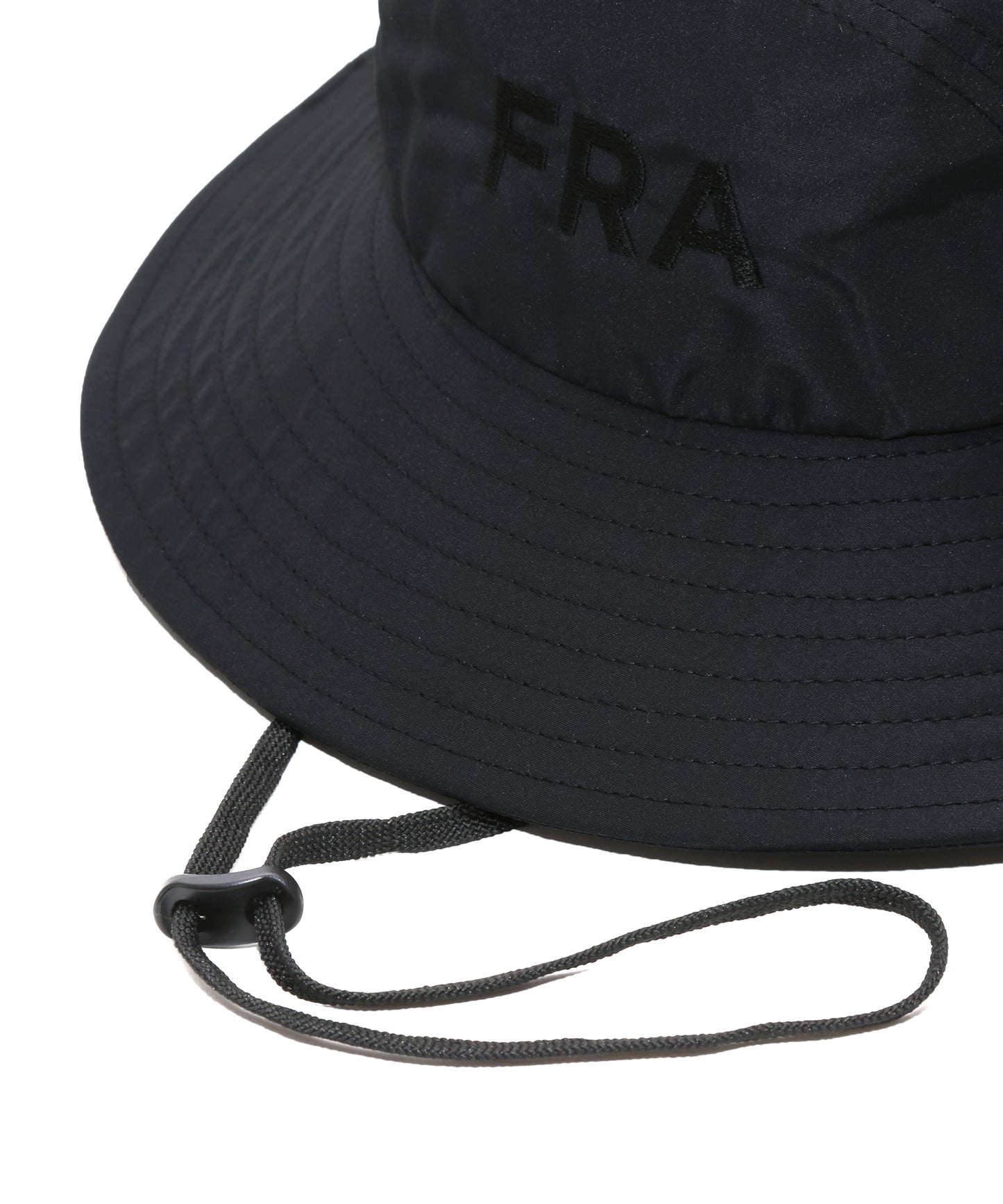 MONOCHROME EMBROIDERY BOONIE HAT