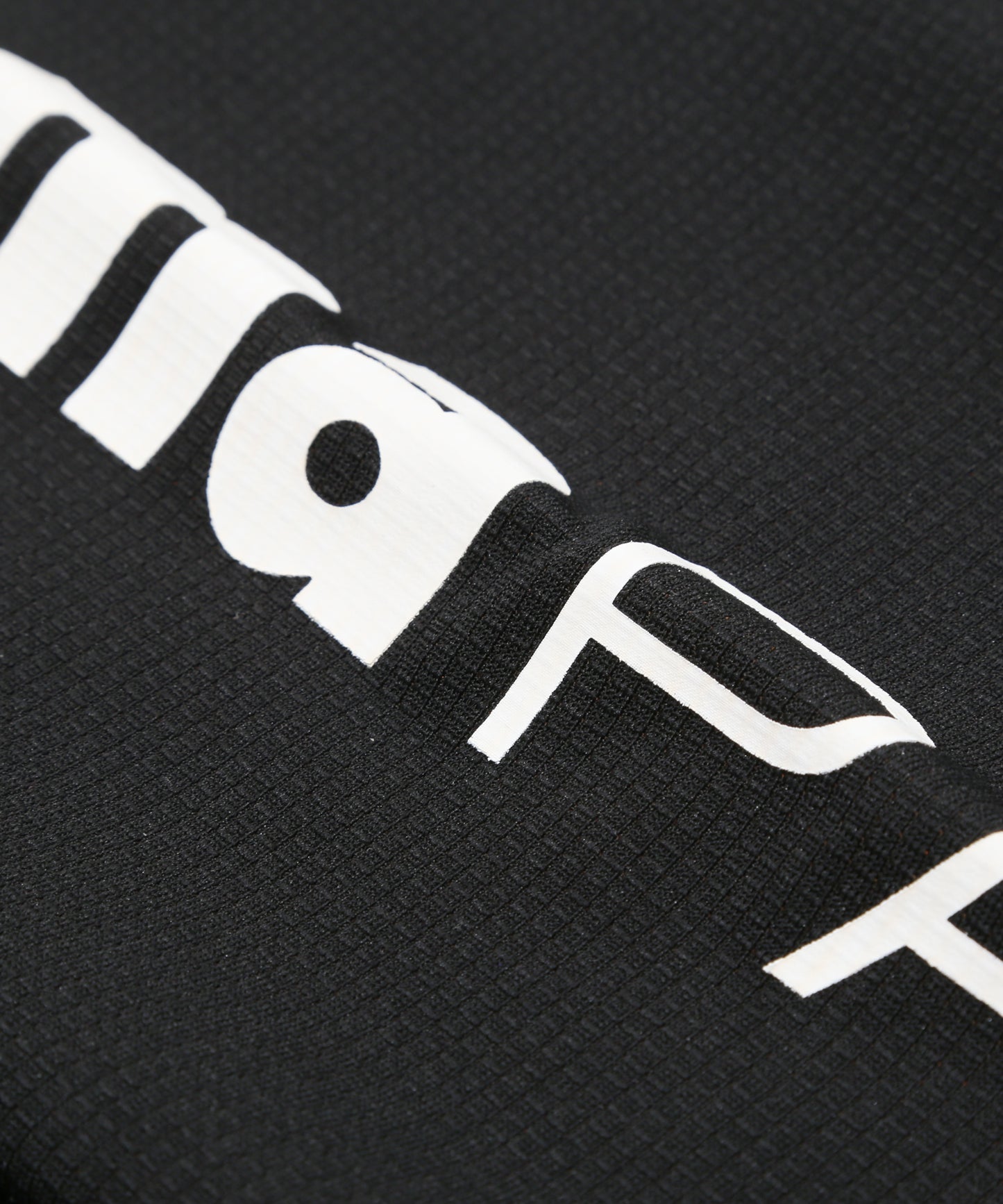 SLEEVE PRINT POCKET T LS