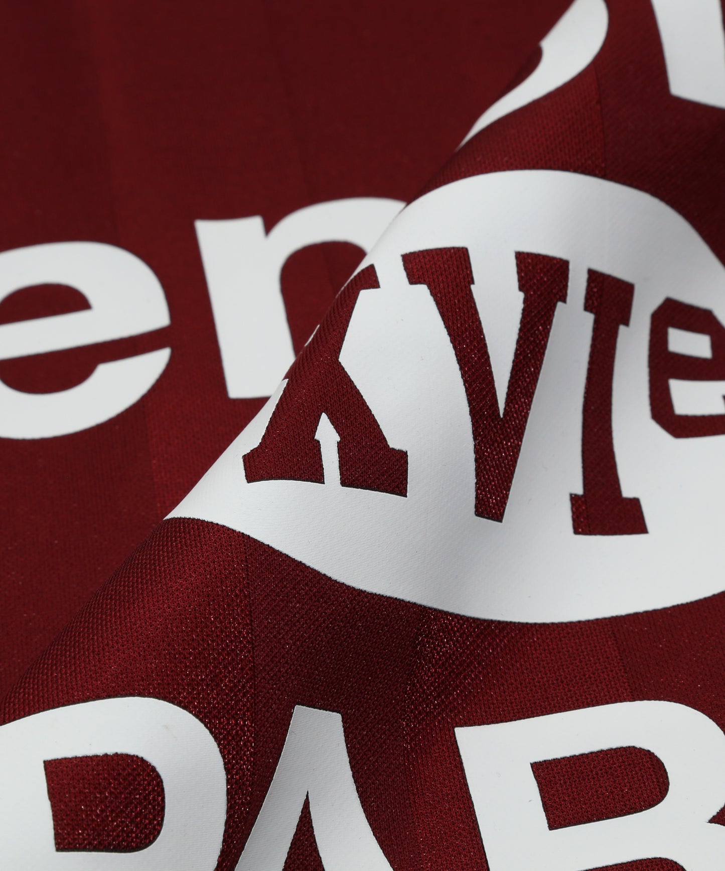 COLLEGE LOGO MOCK NECK T SS